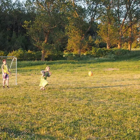 דירה Gut Rattelvitz, Parterre C West *